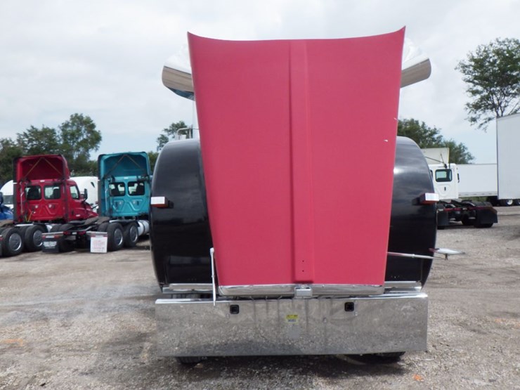 1997-kenworth-w900l-image-32