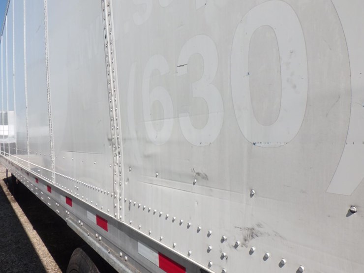 2022-stoughton-van-image-16