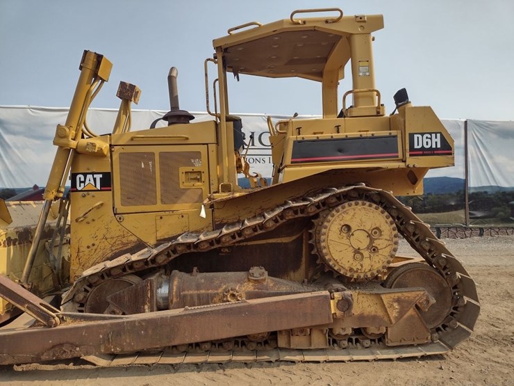 caterpillar-d6h-image-11