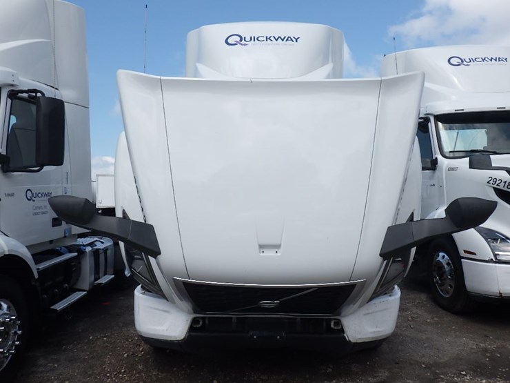 2019-volvo-vnr300-image-26
