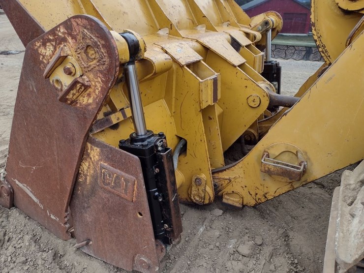 caterpillar-963c-image-39