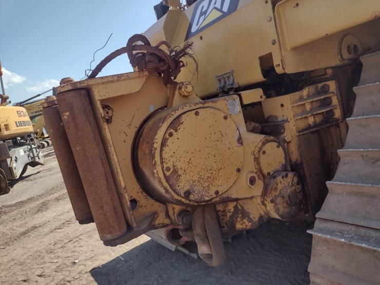 caterpillar-d6t-lgp-image-33