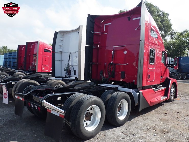 2024-kenworth-t680-image-11