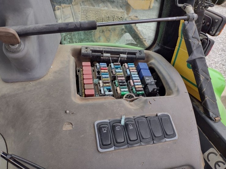 deutz-fahr-agrotron-m650-image-9
