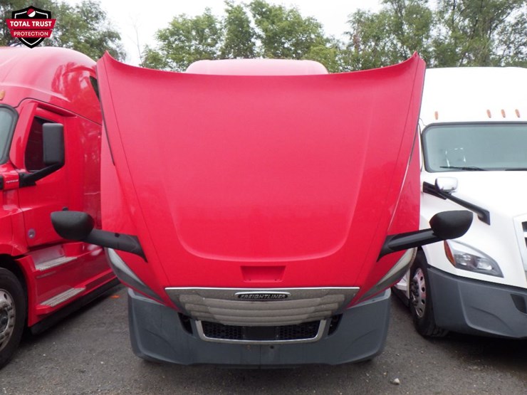 2022-freightliner-cascadia-126-image-25