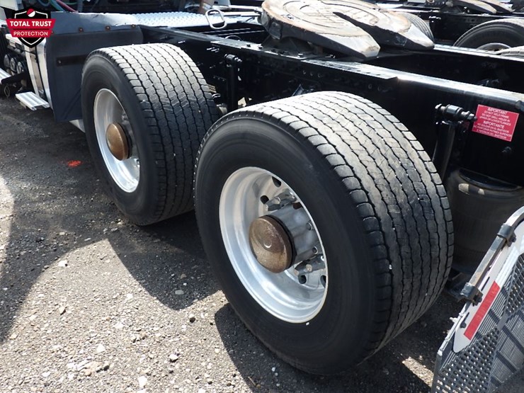 2019-volvo-vnr300-image-14