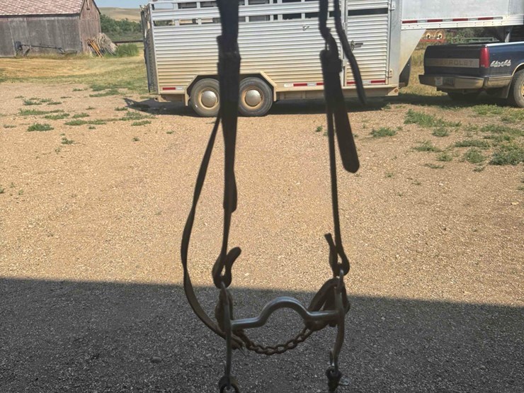 horse-tack-image-15