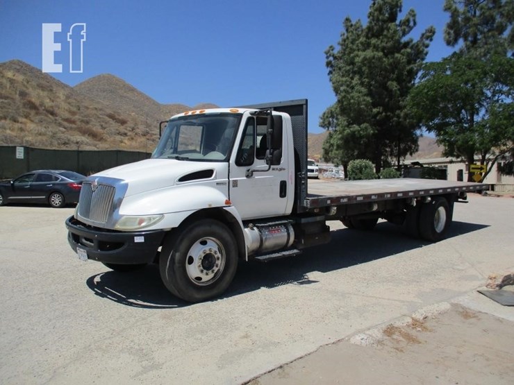 2010-international-durastar-4300-image-1