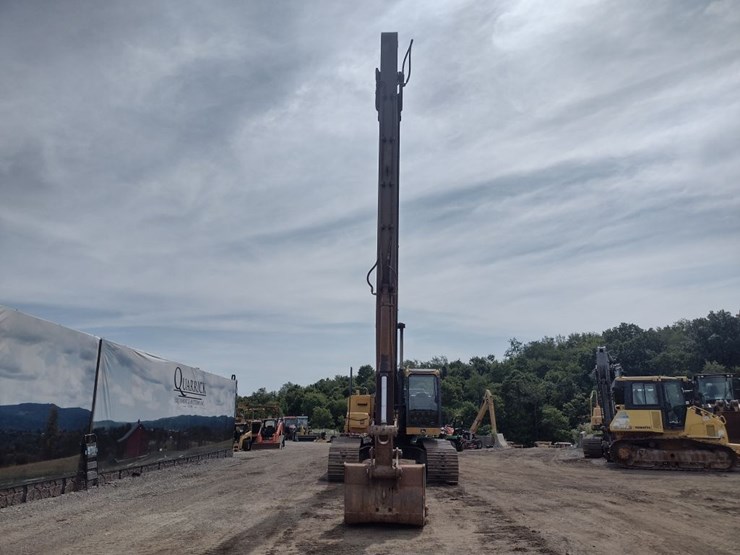2007-deere-270d-lc-image-2