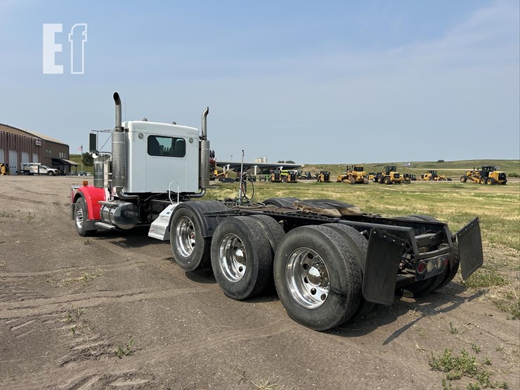 2007-kenworth-w900-image-7