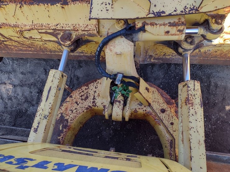 komatsu-d51px-22-image-23
