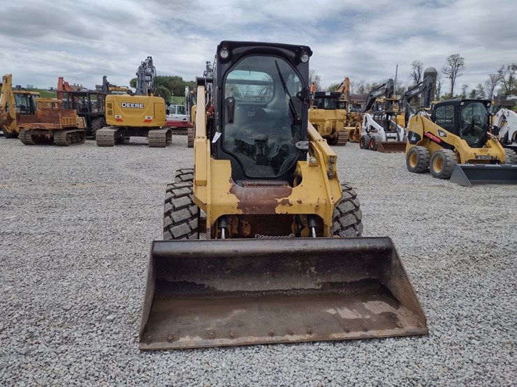 caterpillar-262d-image-2