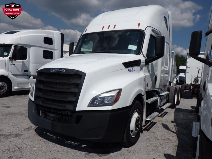 2023-freightliner-cascadia-126-image-1