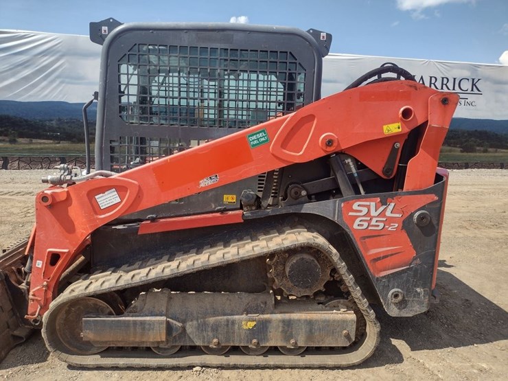 kubota-svl65-image-13