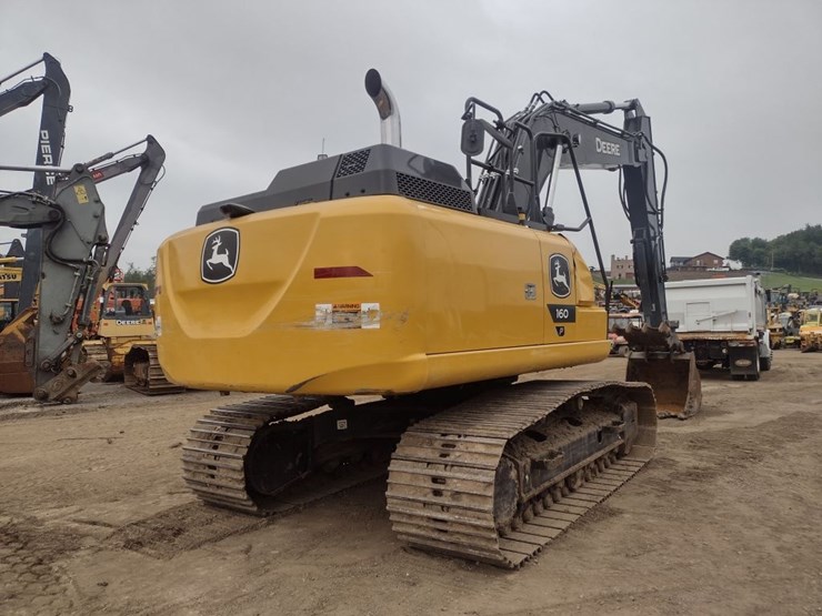 john-deere-24-image-42