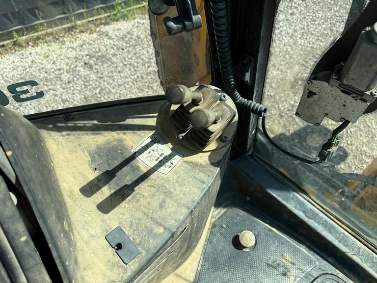 jcb-3cx14-image-29
