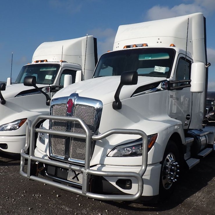 2024 KENWORTH T680