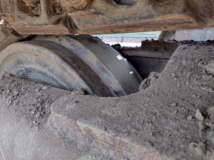 2007-deere-270d-lc-image-16