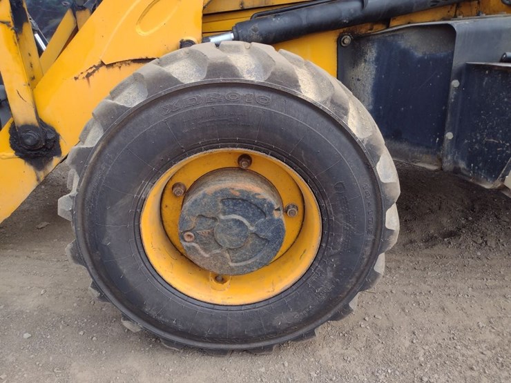 jcb-3cx14-image-17