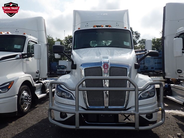 2024-kenworth-t680-image-2
