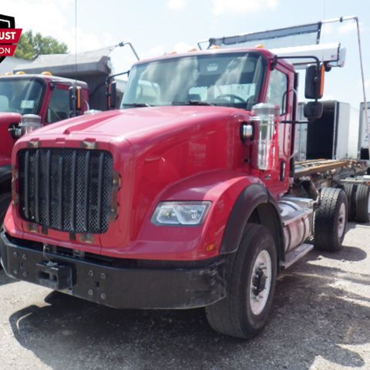 2021 INTERNATIONAL HX620