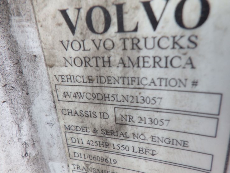 2020-volvo-vnr300-image-16
