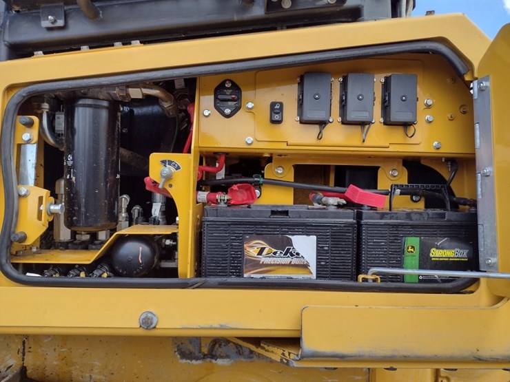 deere-700l-image-22