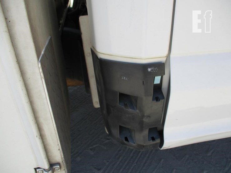 2018-ford-f350-image-16