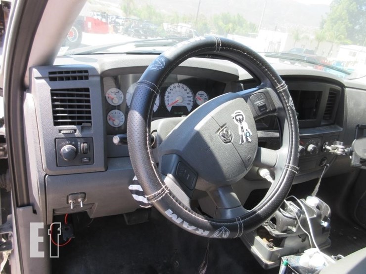 2010-dodge-ram-4500-image-10