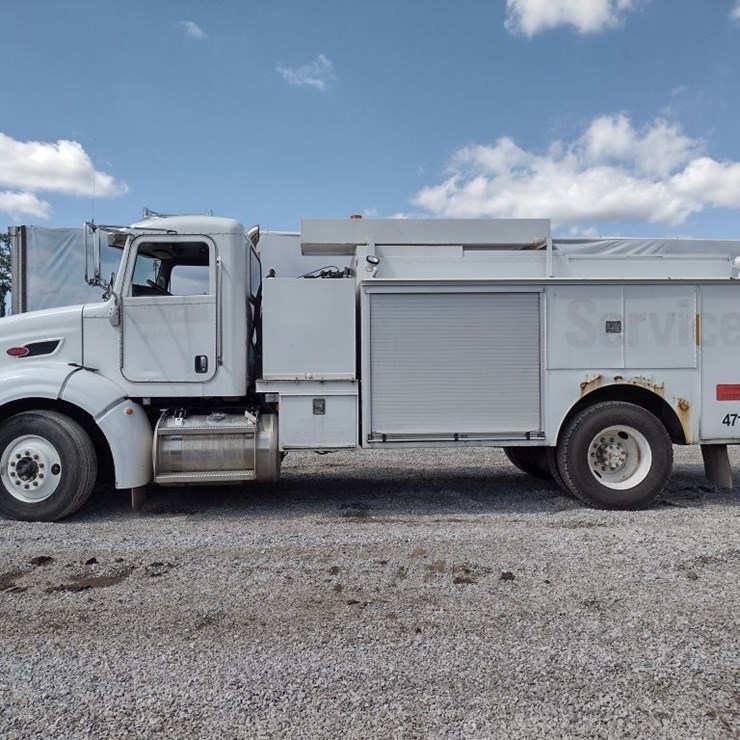 2008 PETERBILT 384