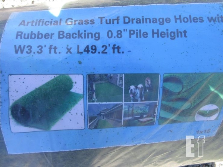 3.3'-x-49.2'-artificial-turf-roll-image-2
