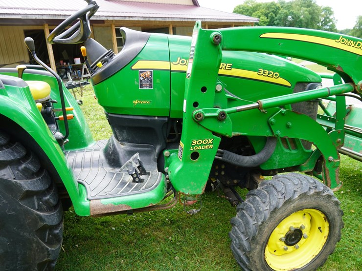 2005-john-deere-7420-image-41