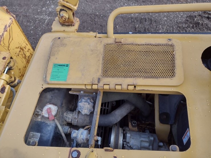 caterpillar-d5g-xl-image-35