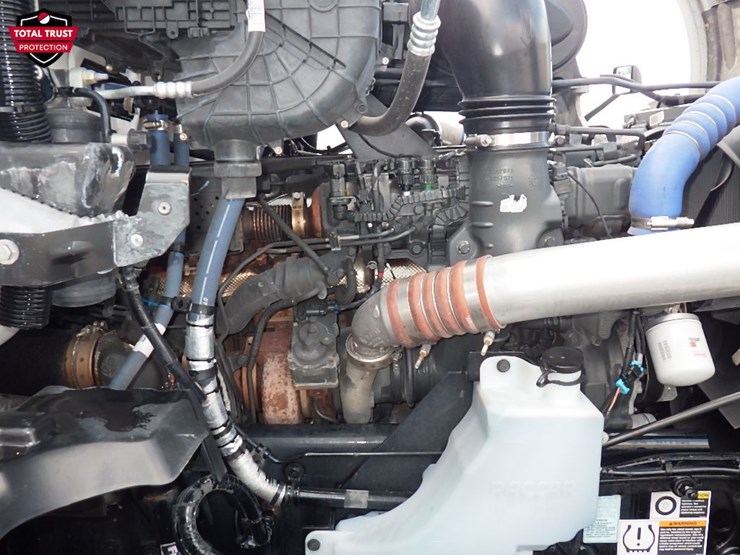 2024-kenworth-t680-image-26