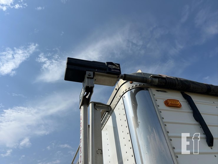 2015-timpte-grain-trailer-image-39