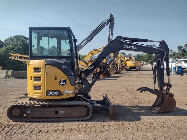 deere-30g-image-3