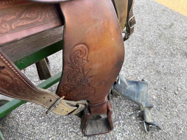 circle-y-brand-saddle-image-9