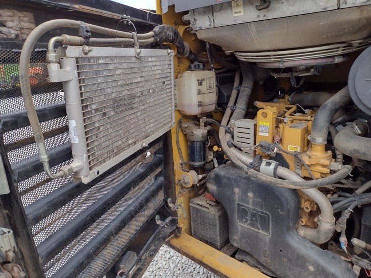 caterpillar-262d-image-16