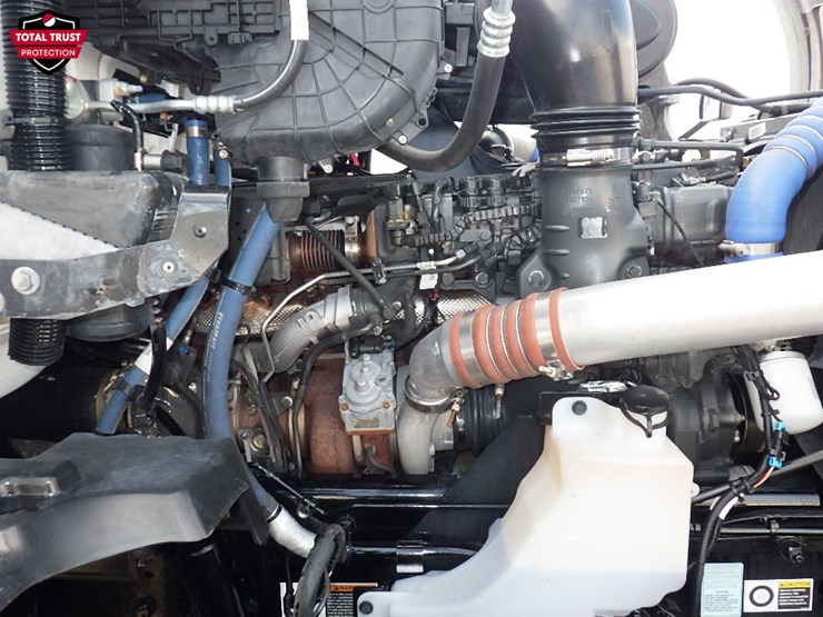 2024-kenworth-t680-image-26