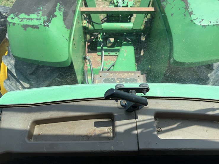 2000-john-deere-9300-image-85