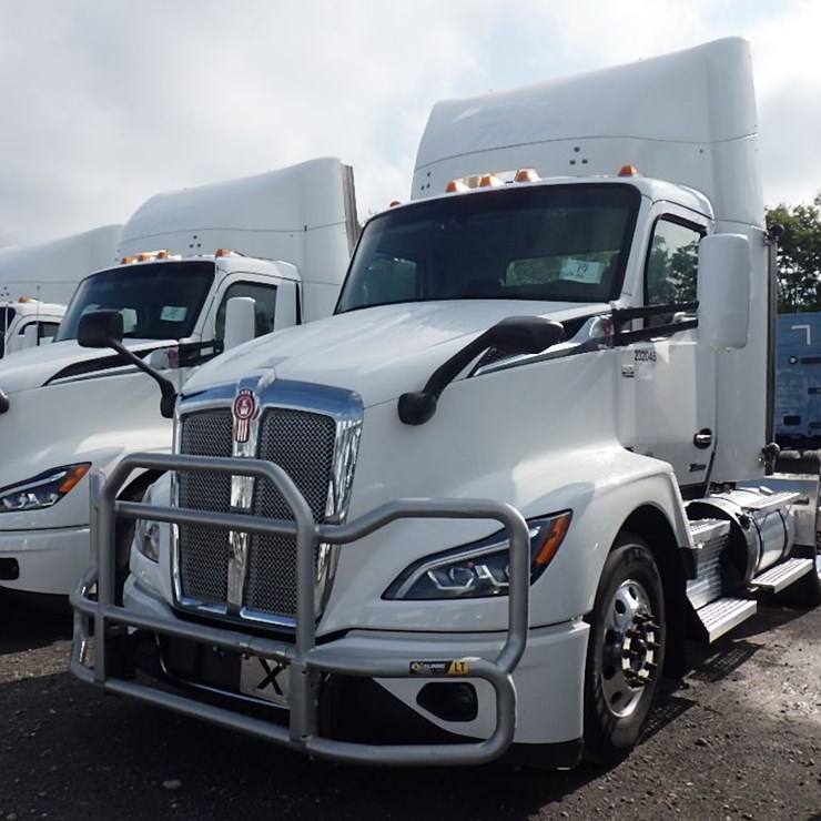 2024 KENWORTH T680