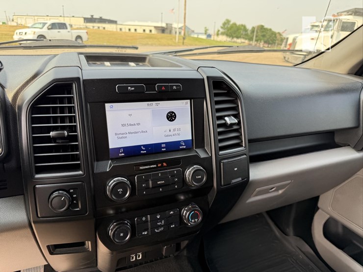 2019-ford-f150-image-18