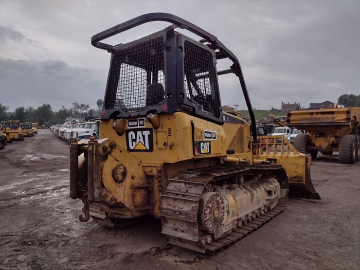 caterpillar-d5k-xl-image-38