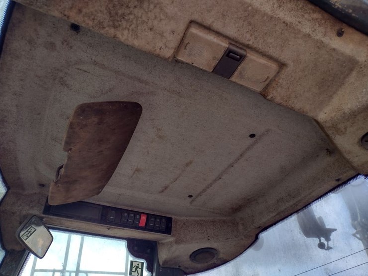 deere-324l-image-5