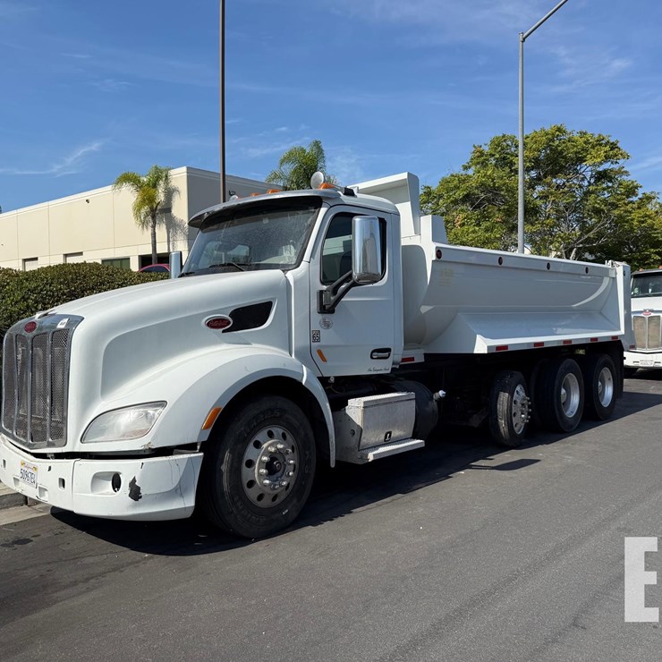 2020 PETERBILT 579