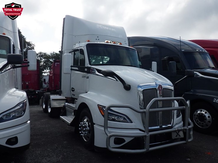 2024-kenworth-t680-image-3