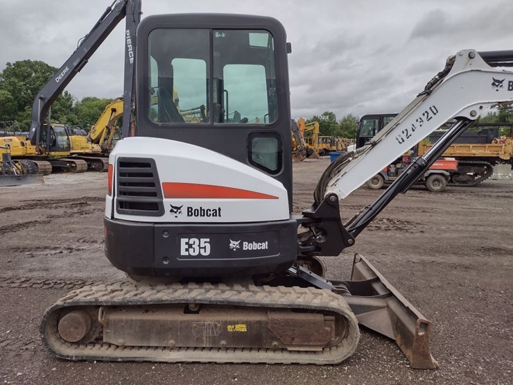 bobcat-e35-image-27