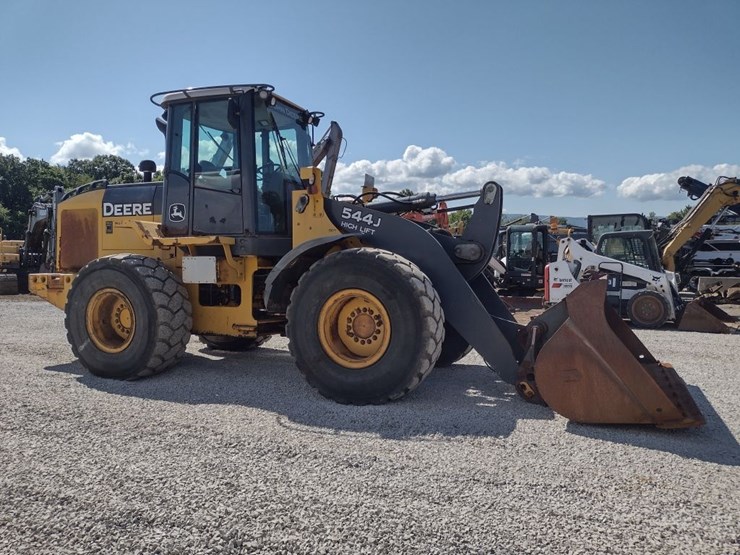 deere-544j-image-3