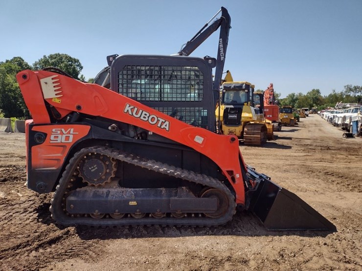 kubota-svl90-image-3