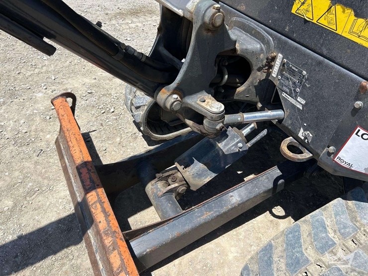2021-bobcat-e26-image-21